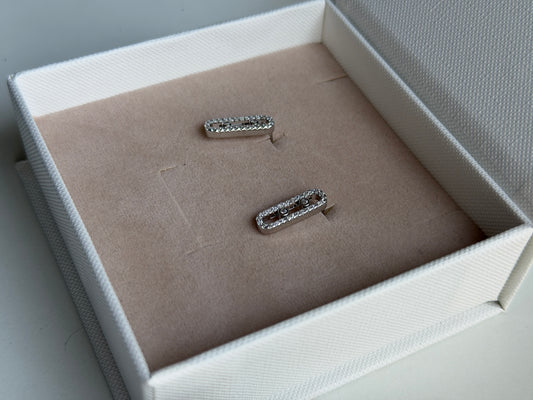 Moving Stone Stud Earrings
