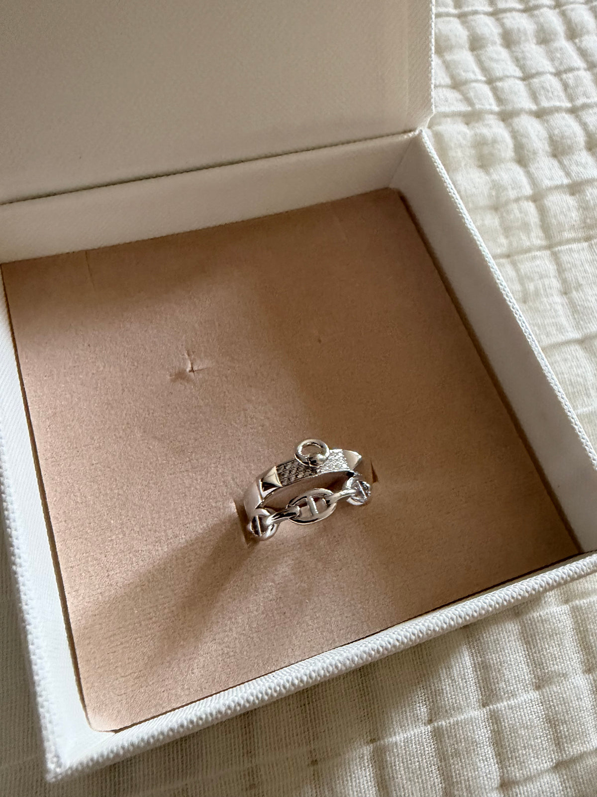 Herme Chain Link Pavé Ring
