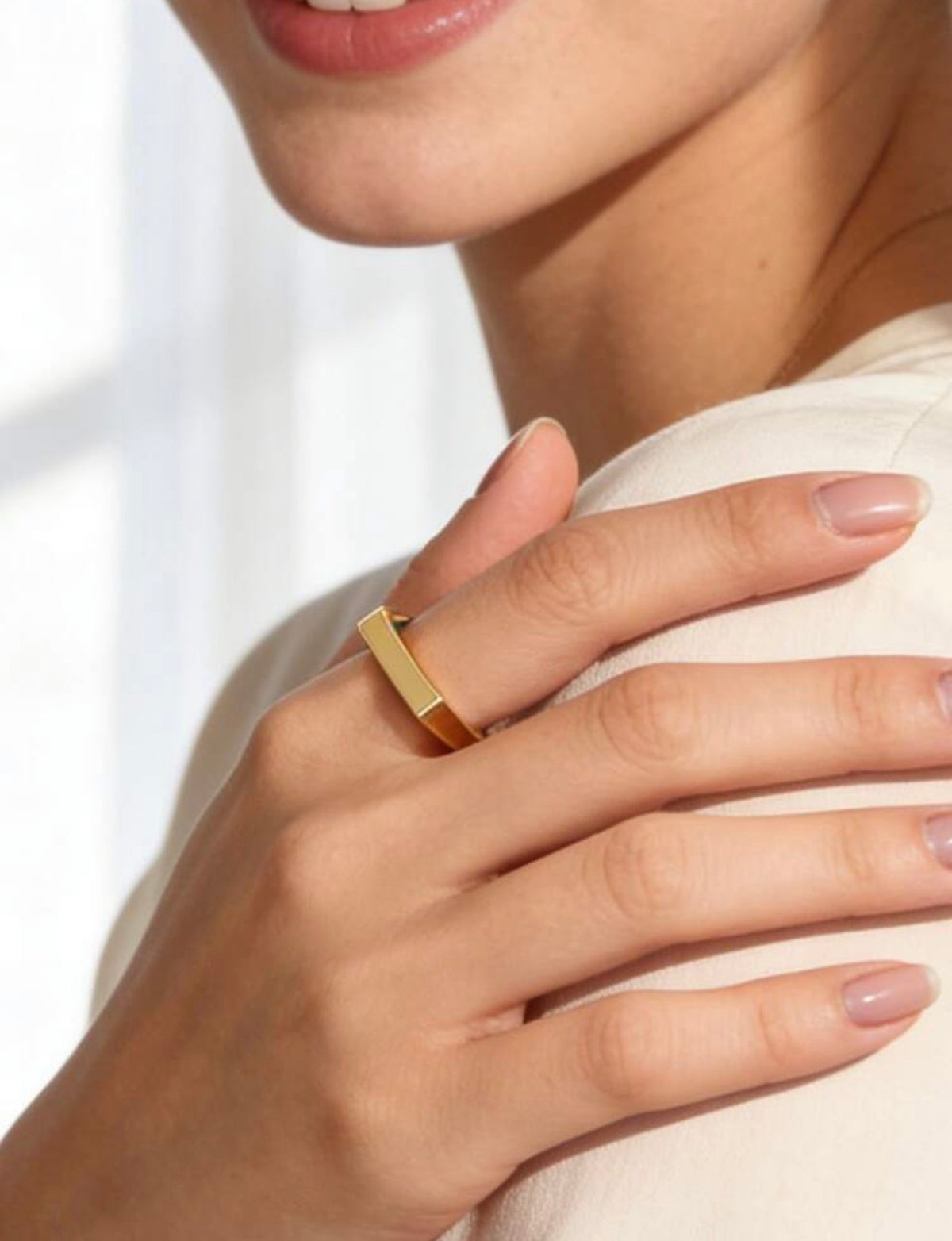 Bar Ring – Gold