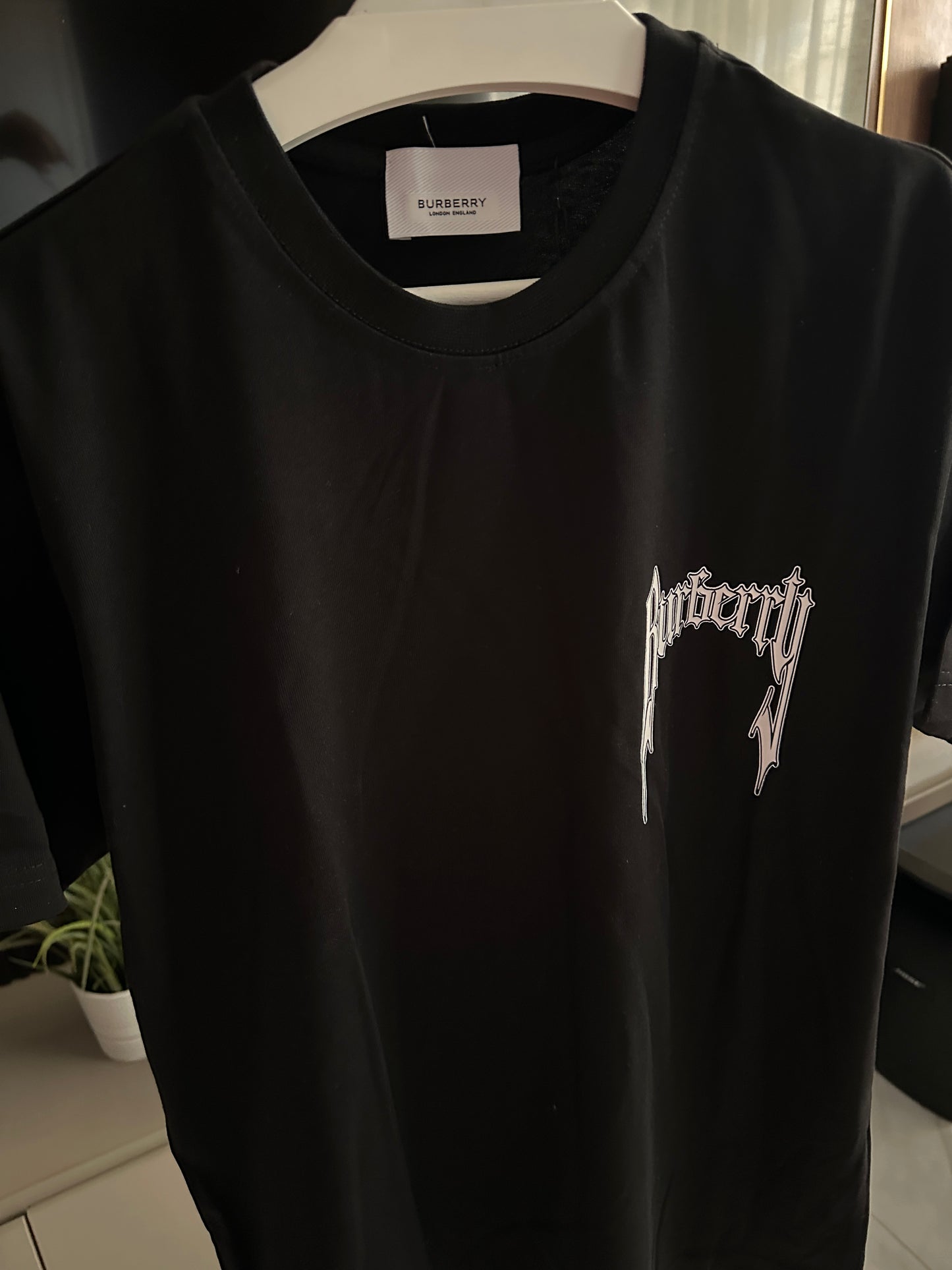 Burberry Tshirt