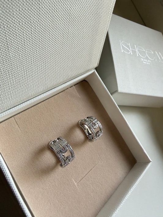 SILVER EARRINGS
