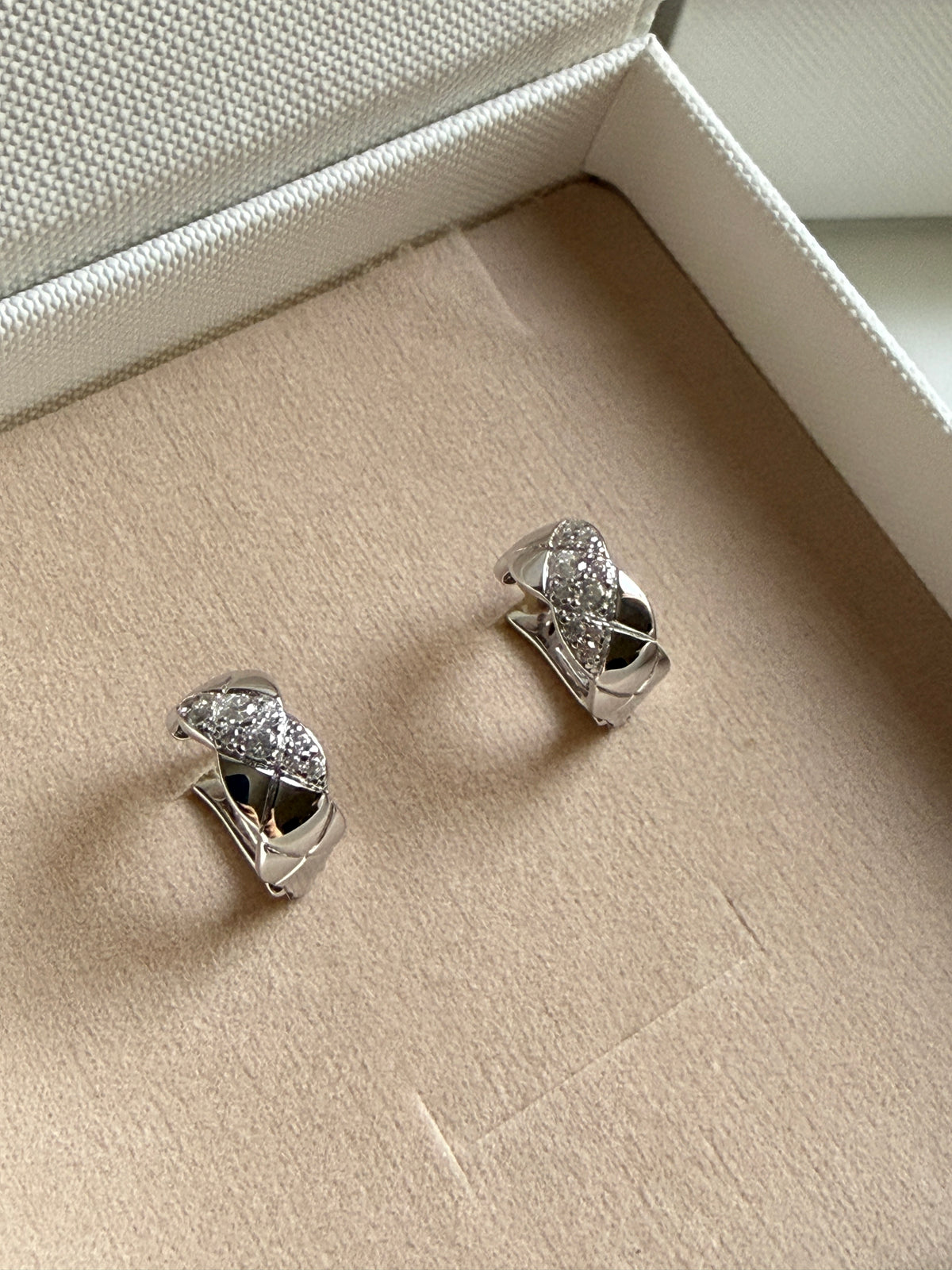 CH SILVER EARRINGS