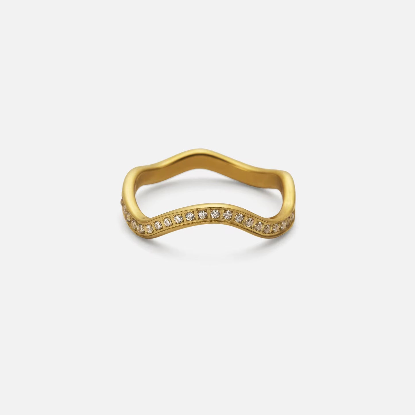 Minimal Wavy Ring