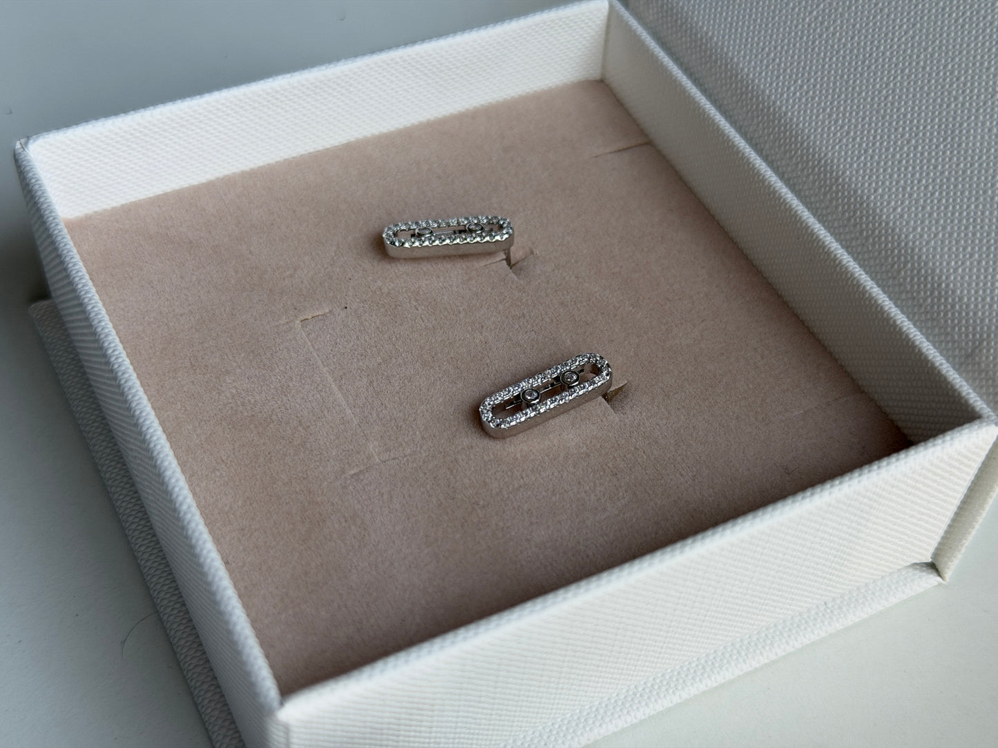 MESSIKA EARRINGS