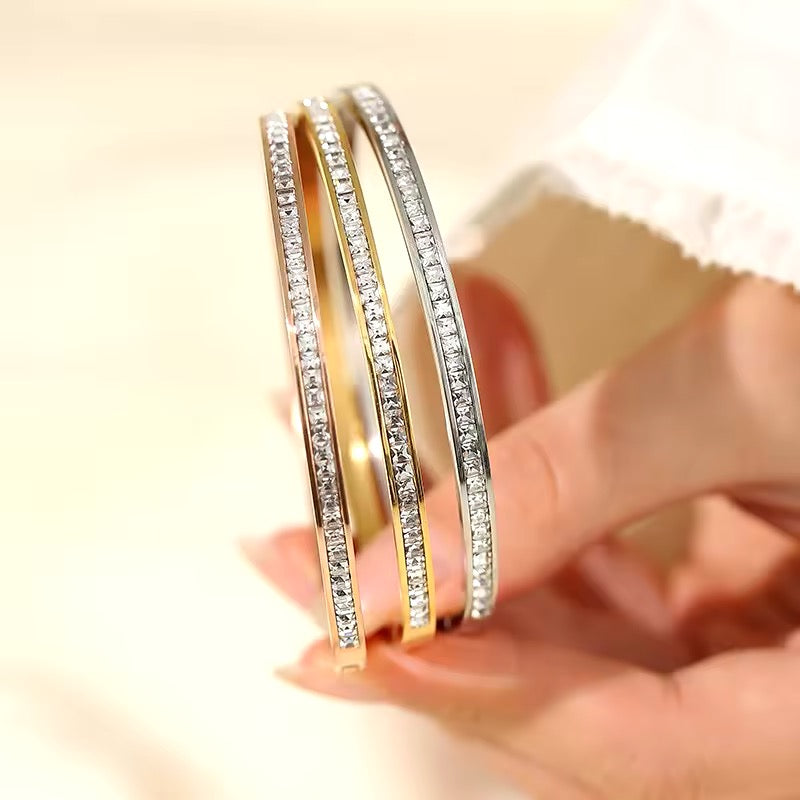 Slender Bangle