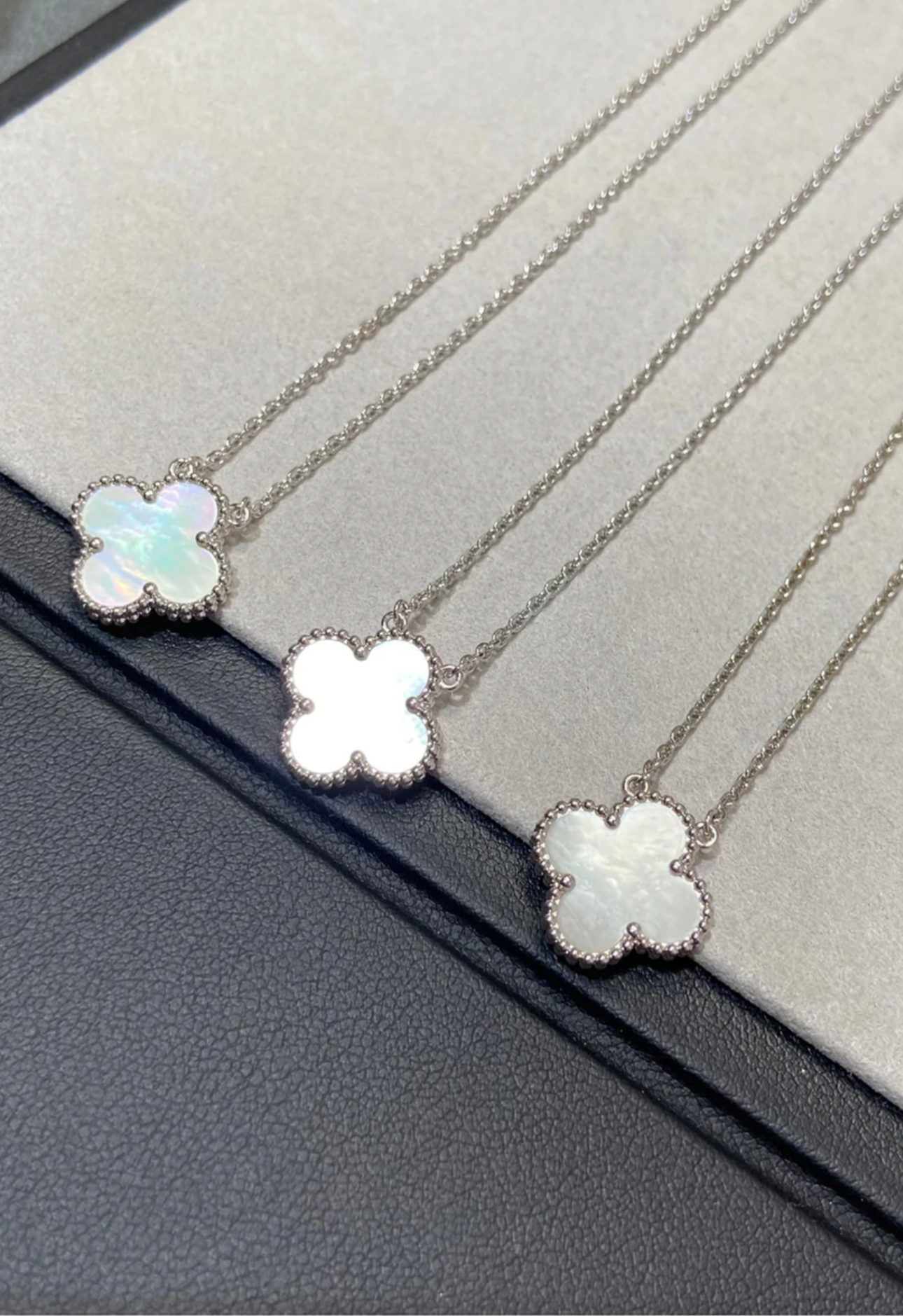 VCA CLOVER 15MM NECKLACE SILVER