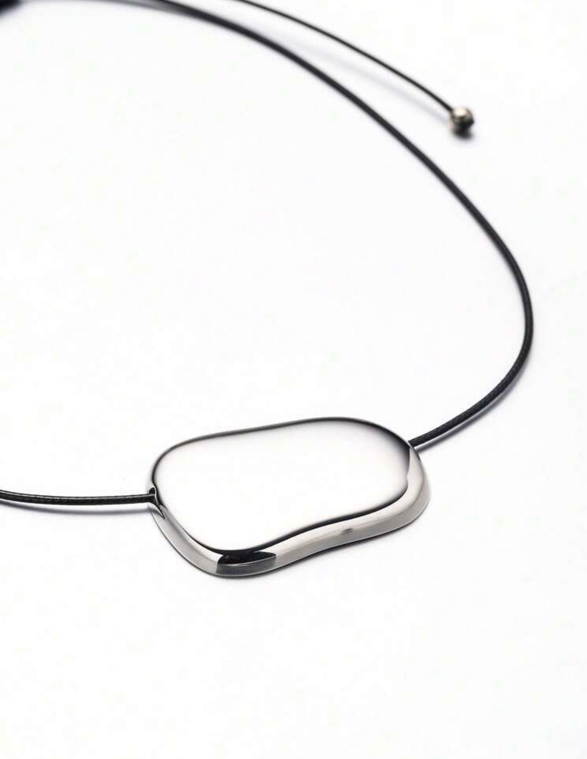 Pebble Cord Necklace – Silver