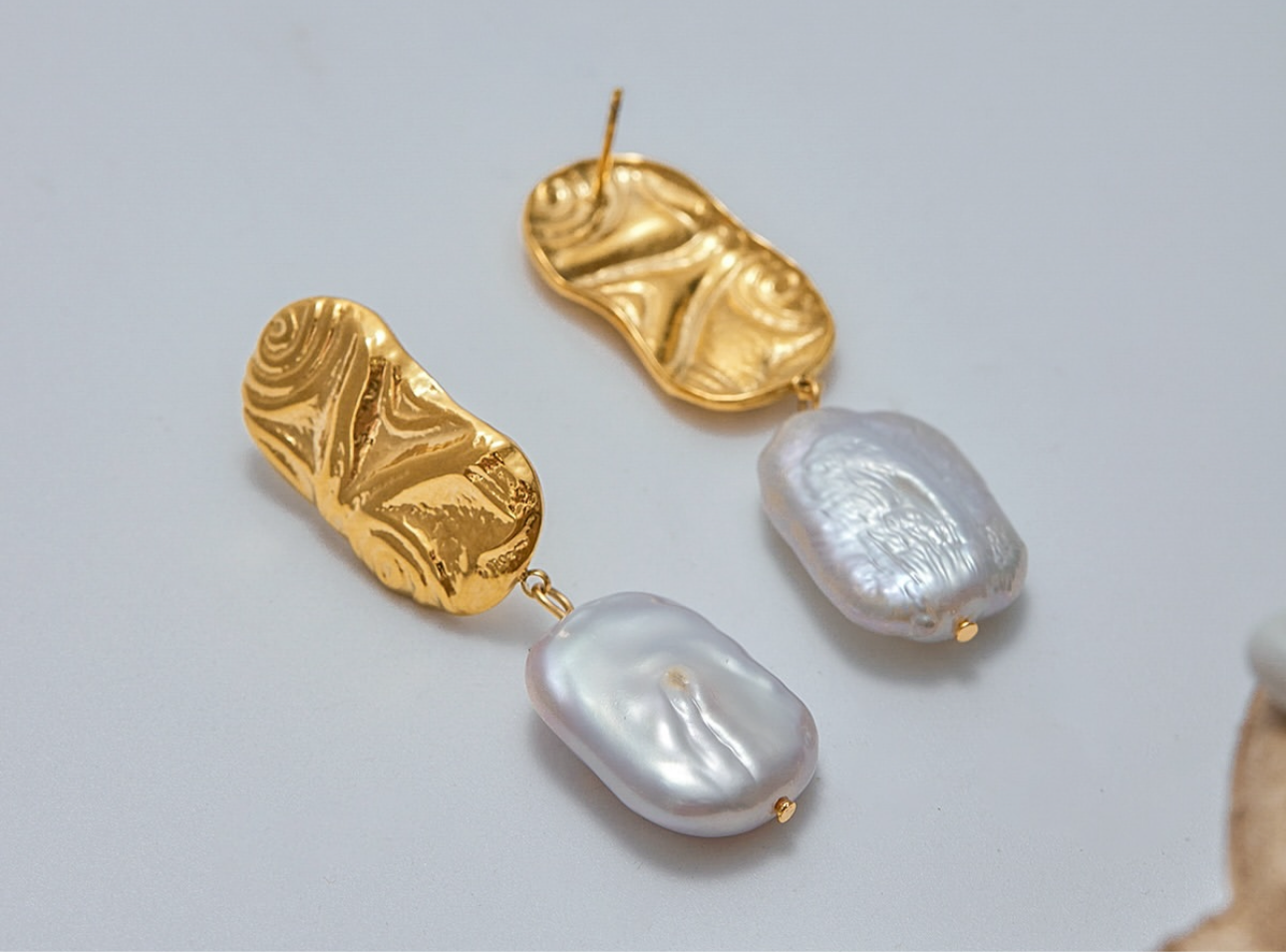 Baroque Pearl Drop