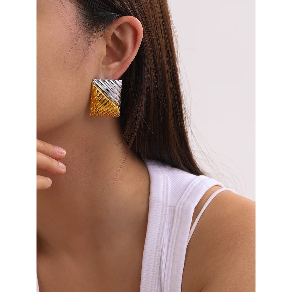 Kaira Earrings