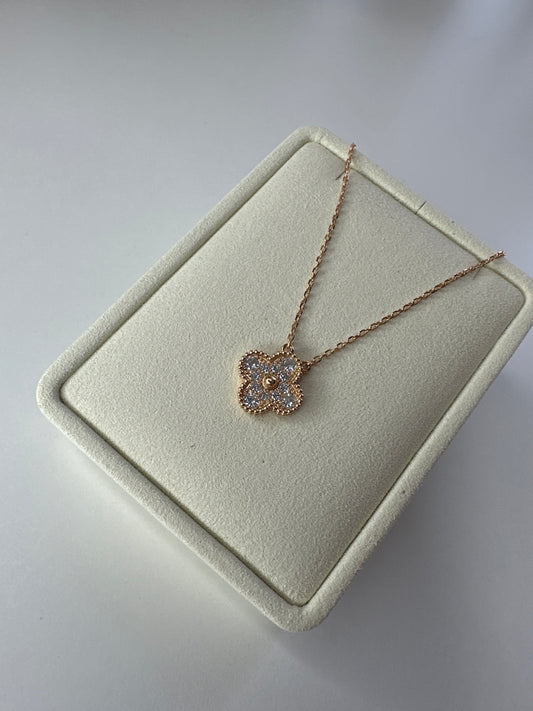 VCA MAGIC CLOVER NECKLACE ROSE GOLD