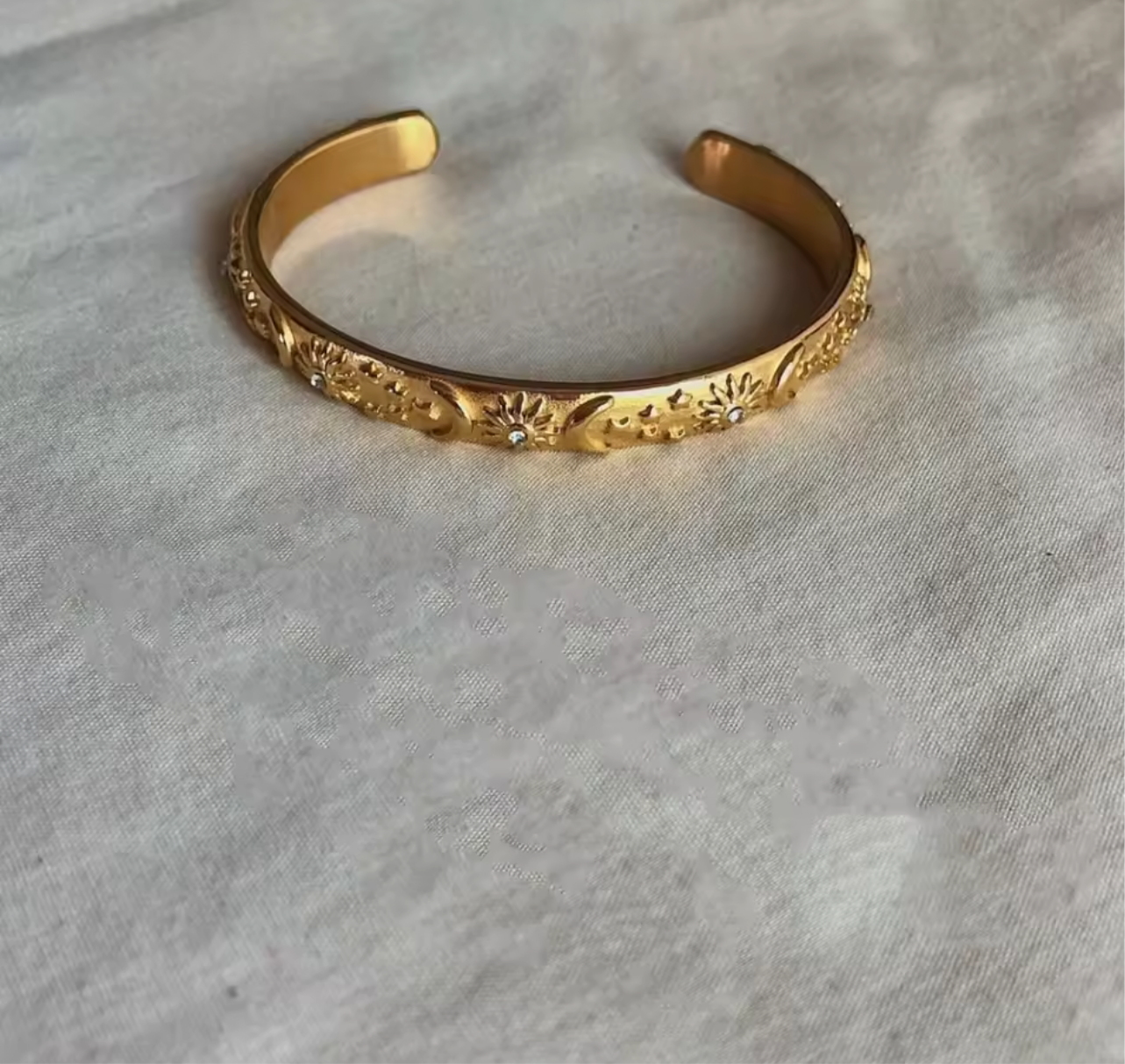 Vita Bangle