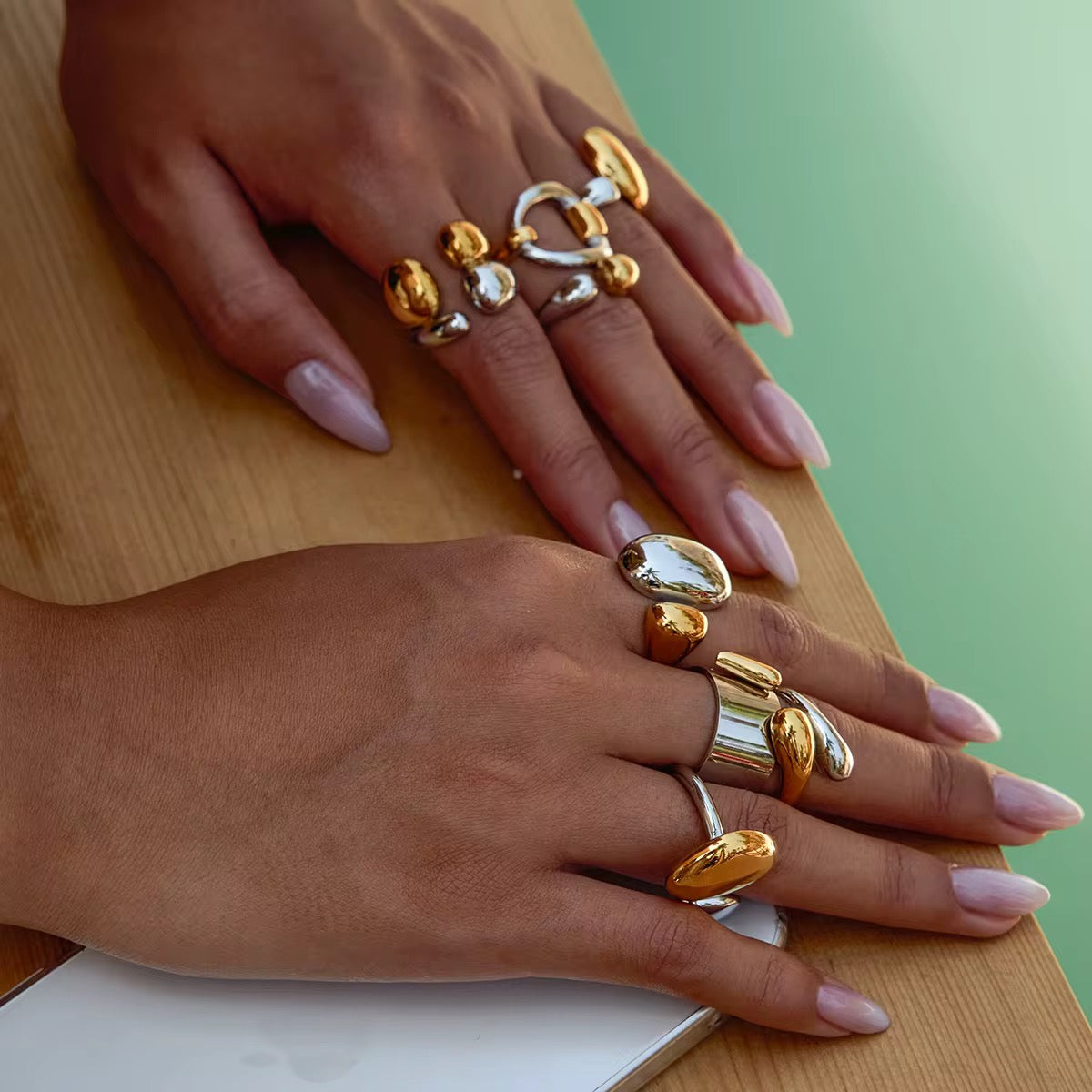 Aura Duo Ring