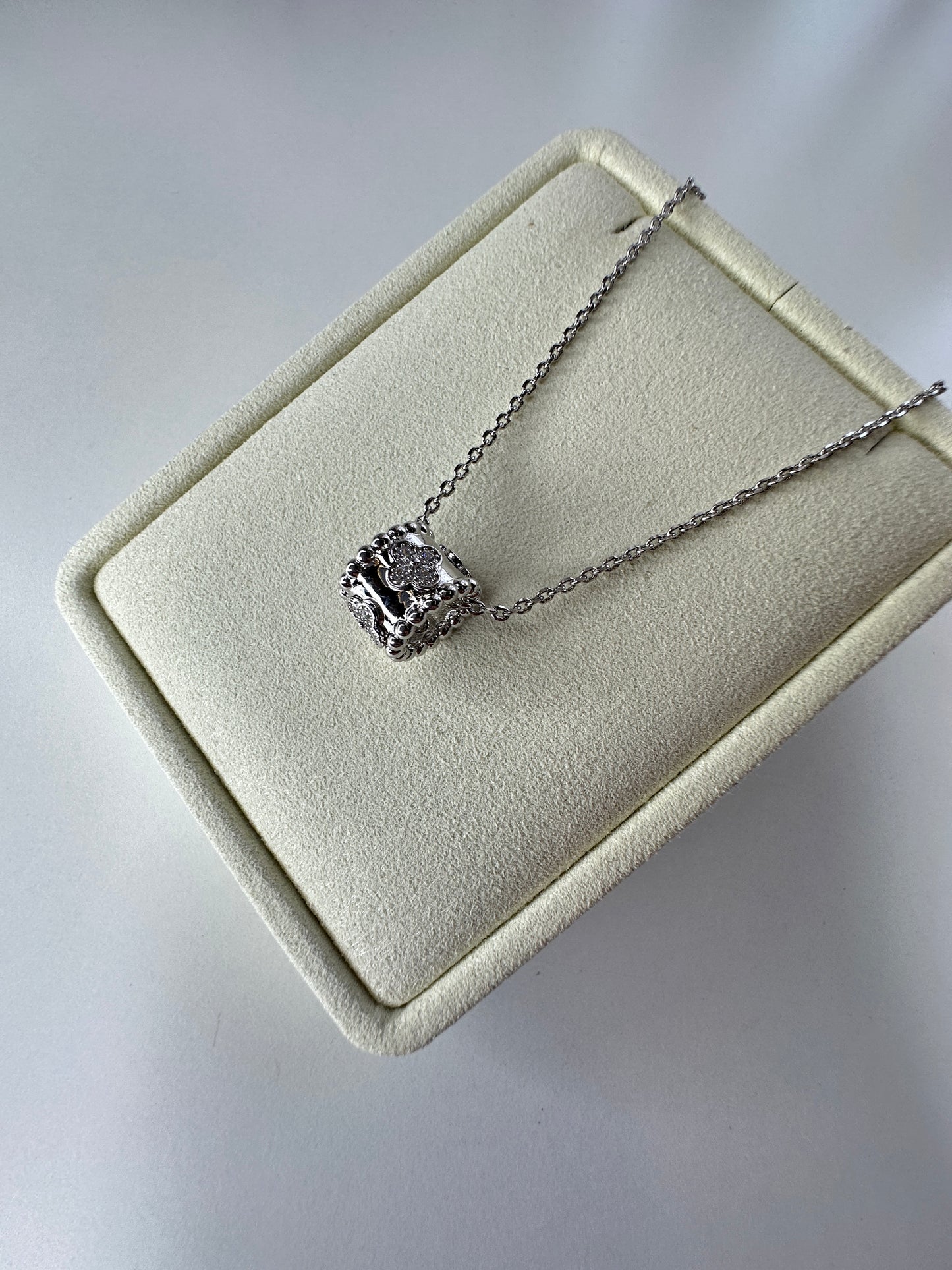 VCA Perlee Clover Necklace