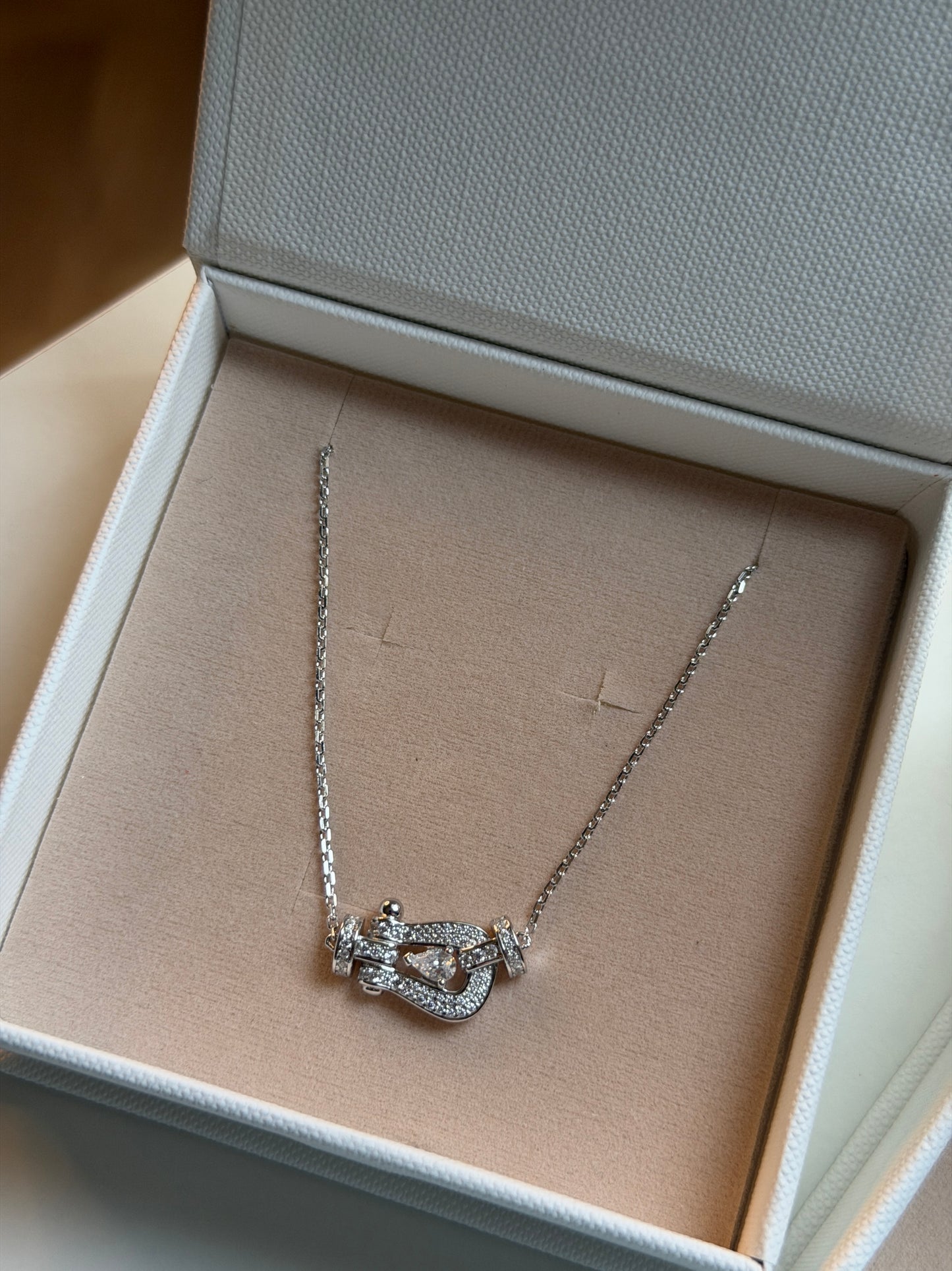 LOCK NECKLACE