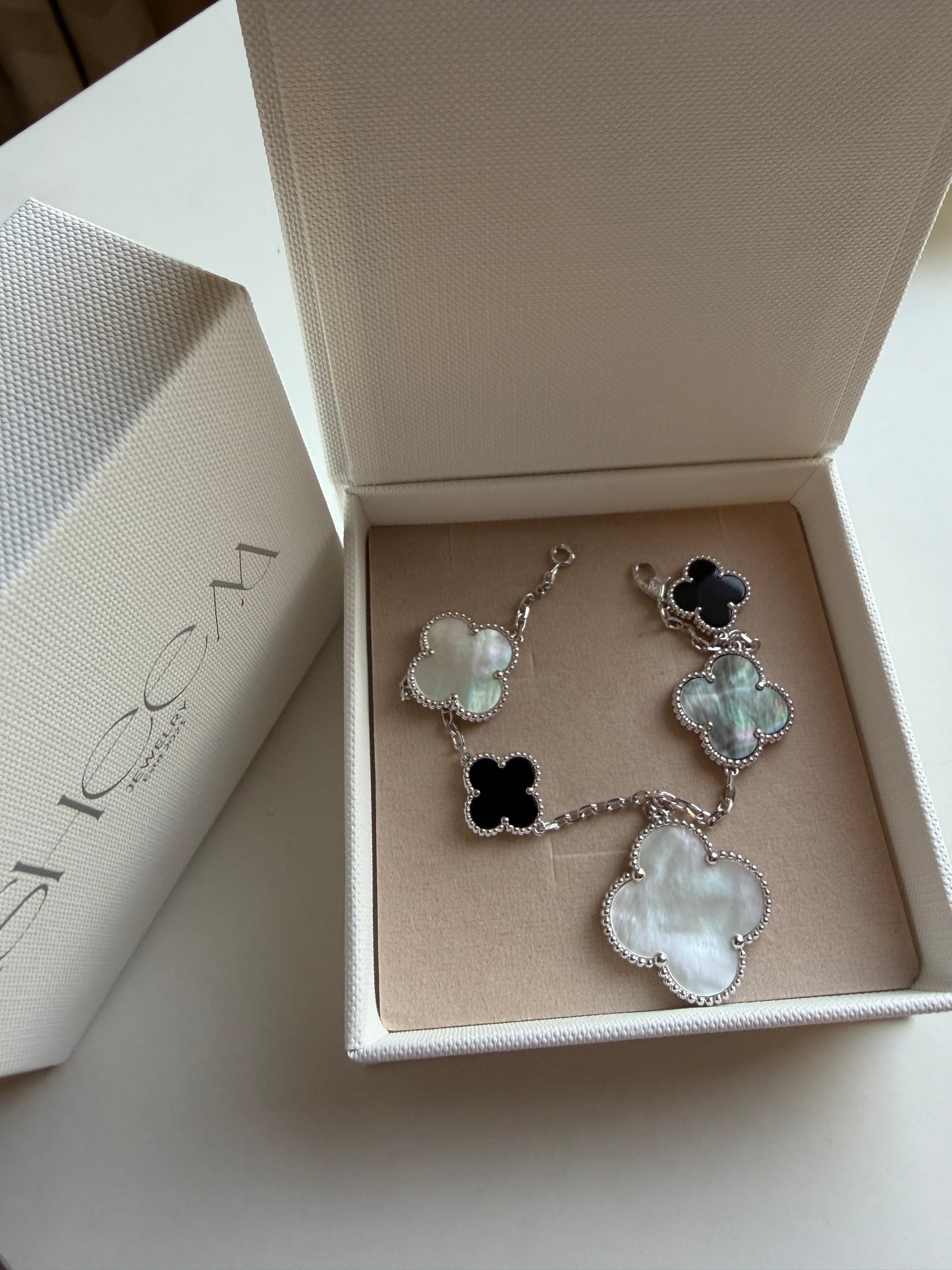 VCA 925 Sterling Silver Bangle