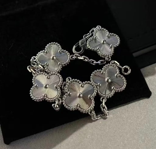 VCA 925 Sterling Silver Bangle