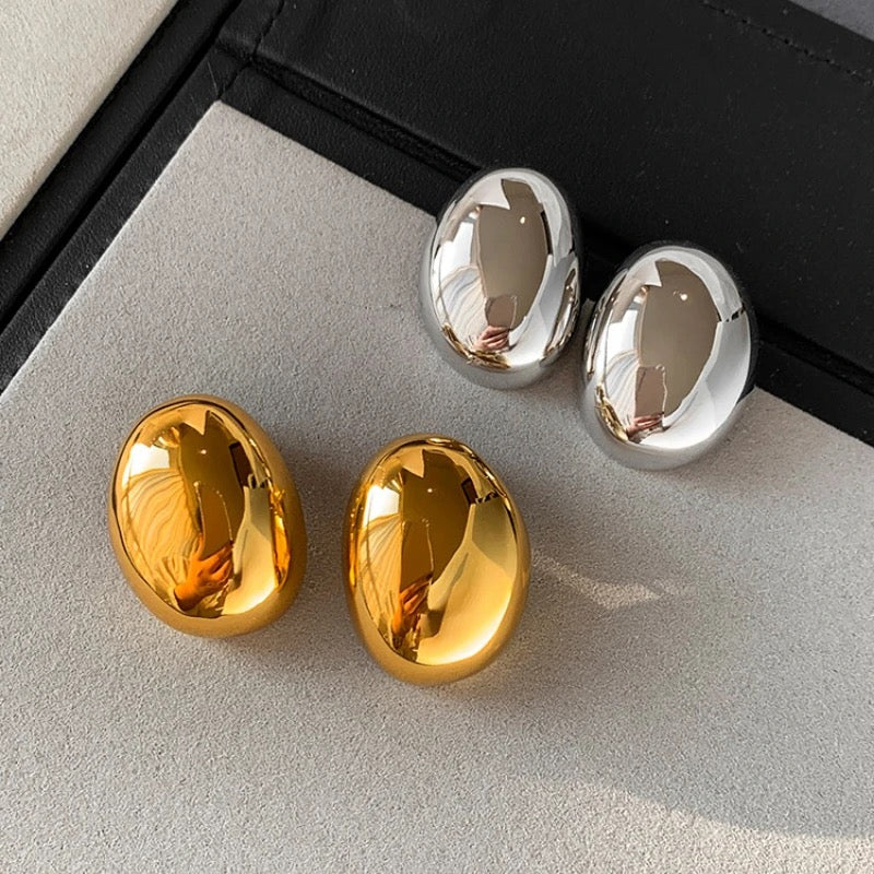 Elle Round Earrings