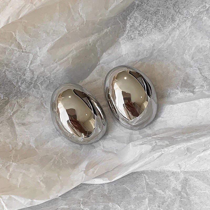 Elle Round Earrings