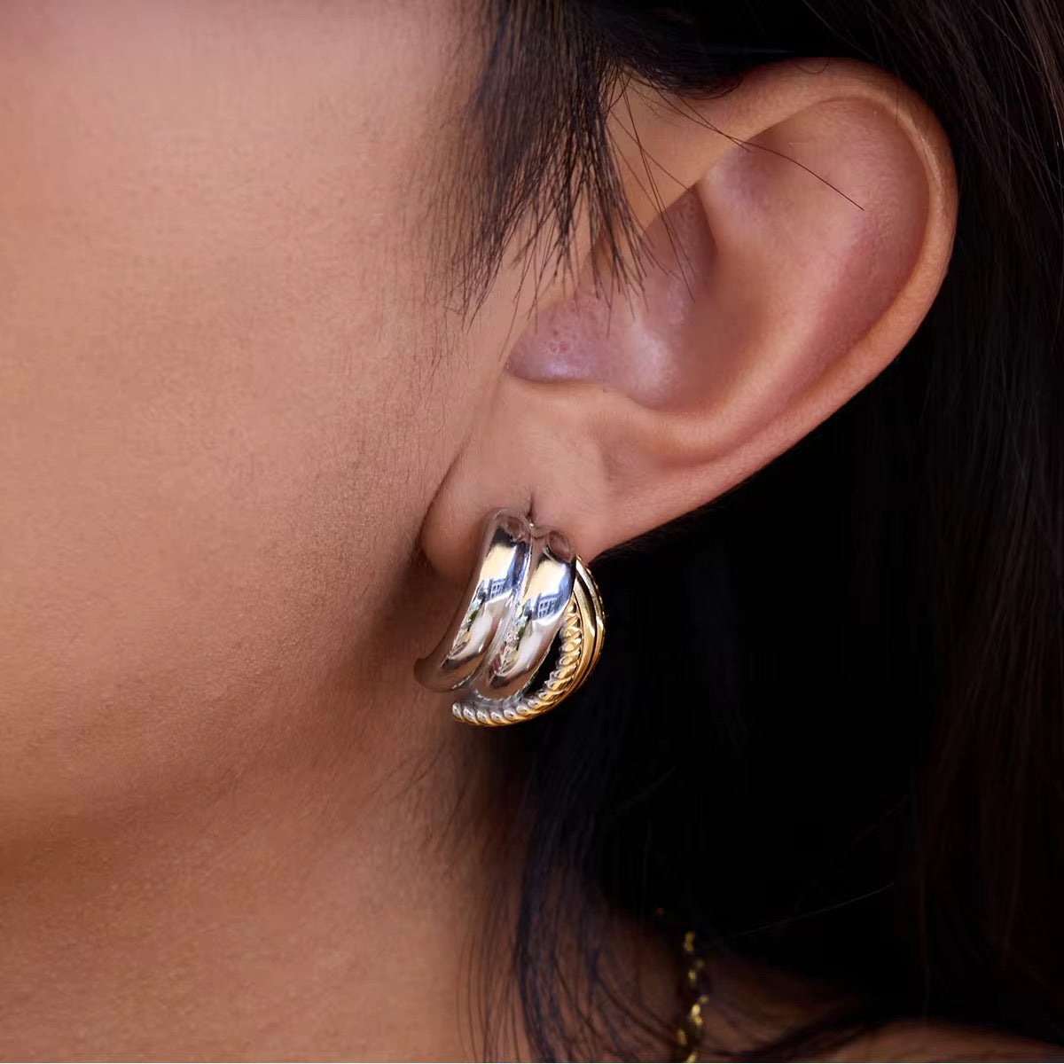 Sona bold Earrings