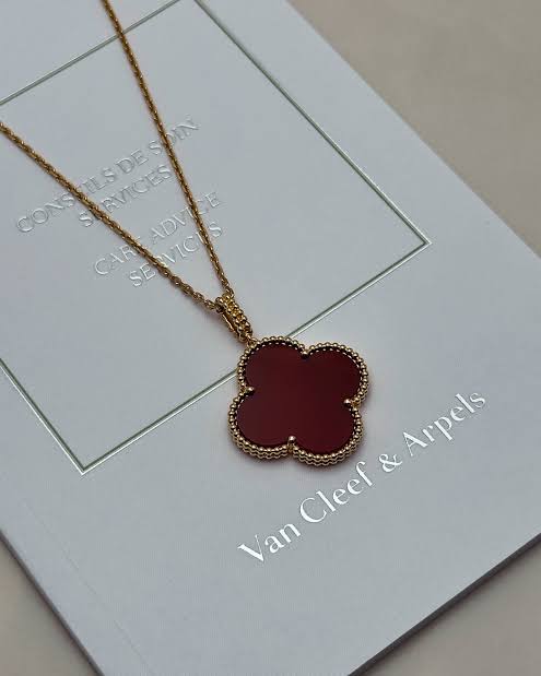 VCA MAGIC CLOVER NECKLACE