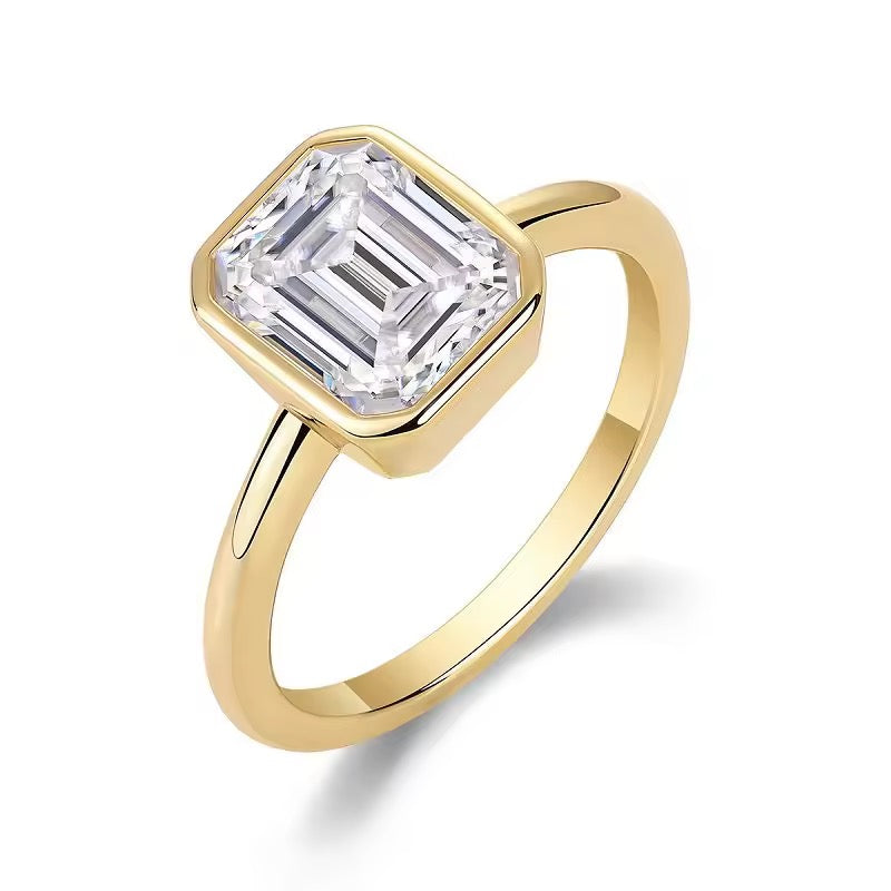 3ct Moissanite Classic Bezel Ring in 18K Gold-Plated S925
Silver