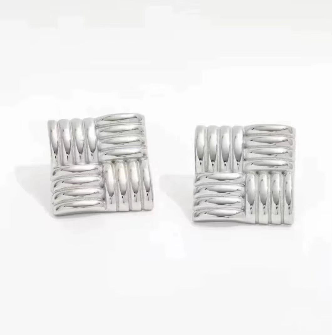 Weave Earrings – Silver