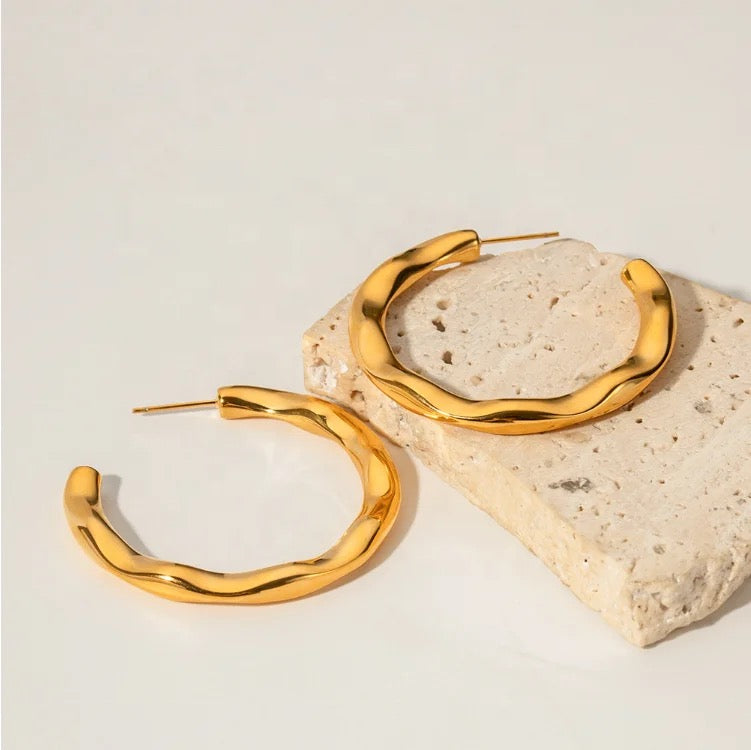 Vetro Hoops Earrings