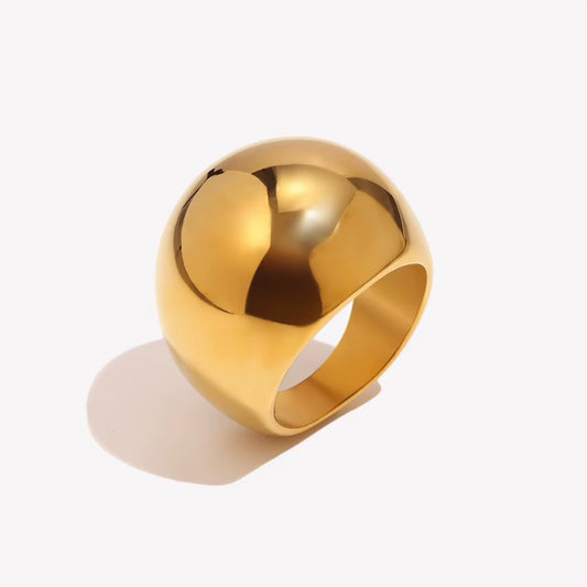 Dome Ring – Gold Index Finger